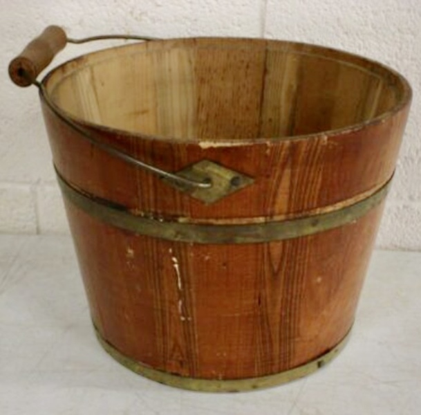 Shaker Bucket